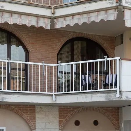 Gli Archi, Monolocale In Apartman Bra